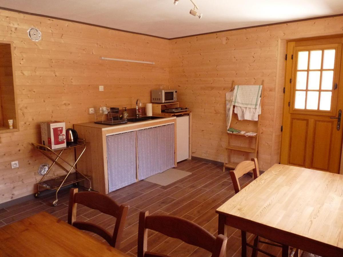 Au Val Des Meuris Bed & Breakfast Taintrux Exterior photo